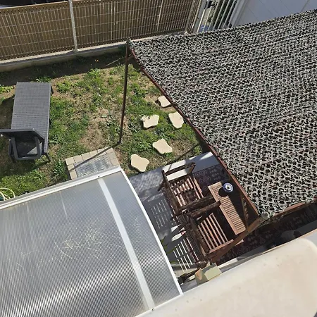 Cozy 2 Bedroom House With Garden & Parking Nîmes