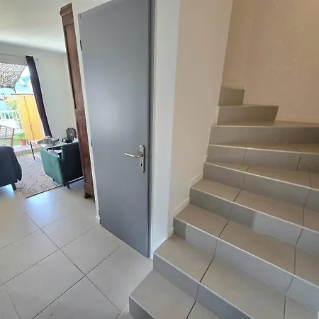 Cozy 2 Bedroom House With Garden & Parking Feriehus *